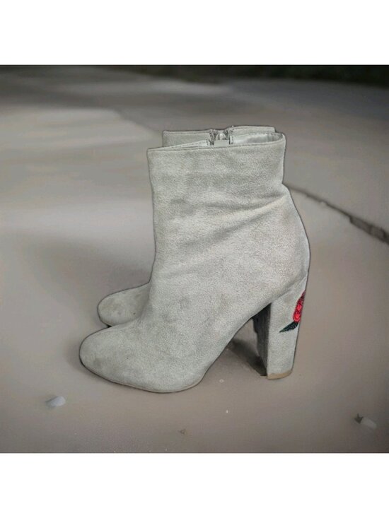 Grays Shoes - Wild Diva Boot Gray Suede Red Embroidered Roses Heeled Zip Women's Size 7